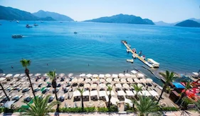 Aurasia Beach Hotel