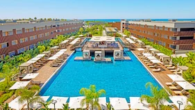 Jacaranda Luxury Hotel