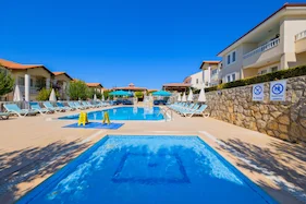 Larimar Suite Hotel