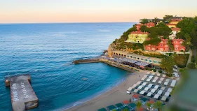 Senza Garden Holiday Club