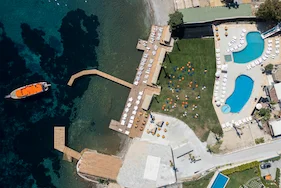 Veluna Beach Resort