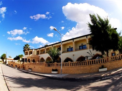 Bellapais Monastery Village Hotel Girne