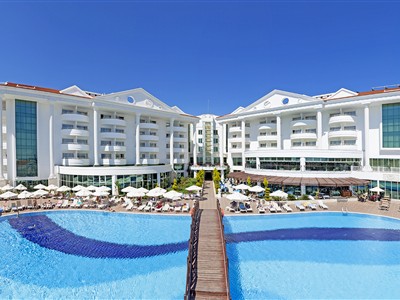 Roma Beach Resort Spa (+16)