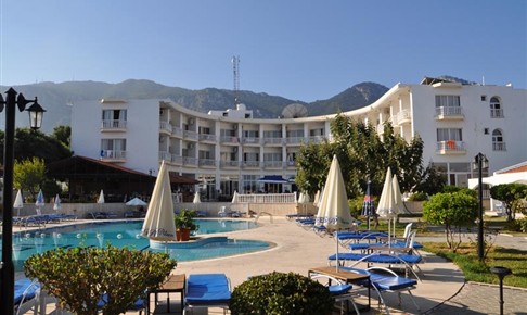 Hotel Sempati Girne