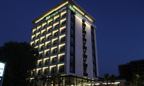 İbis Styles Hotel Bornova İzmir Bornova Ankara Asfaltı