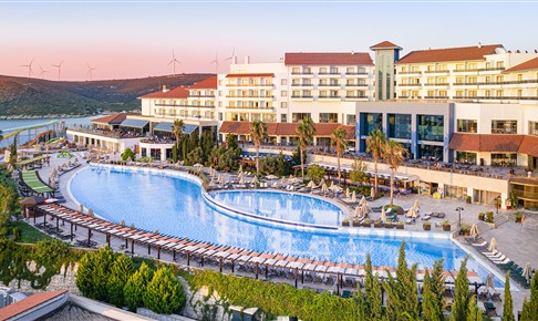 Royal Teos Thermal Resort& Spa İzmir Seferihisar Sigacık