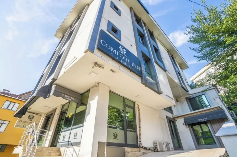 216 Comfort Inn İstanbul Ataşehir Barbaros Mahallesi