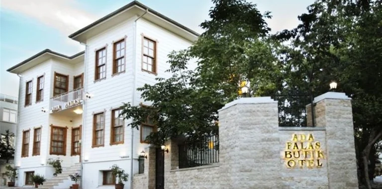 Ada Palas Büyükada İstanbul Adalar Büyükada