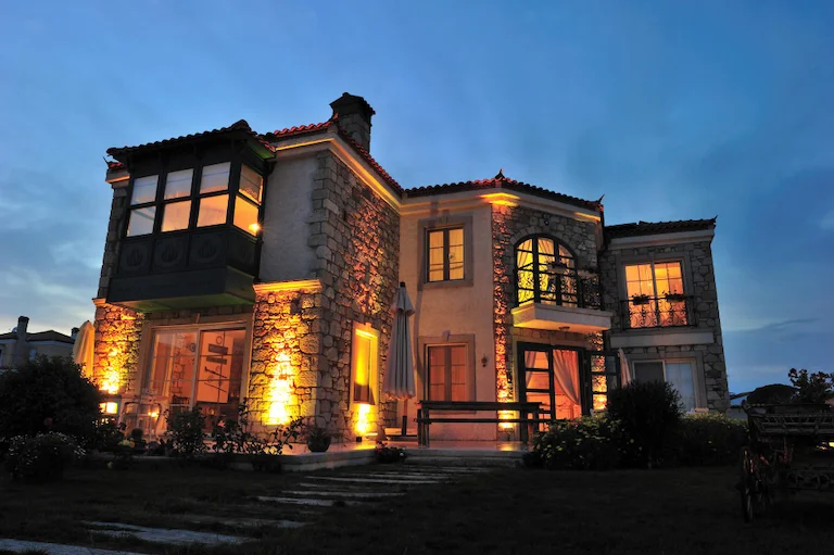 Alaçatı Sultan Konak İzmir Çeşme Alaçatı