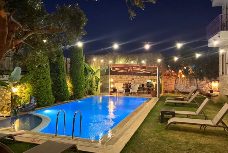 Alaçatı Viola Hotel İzmir Çeşme Alaçatı