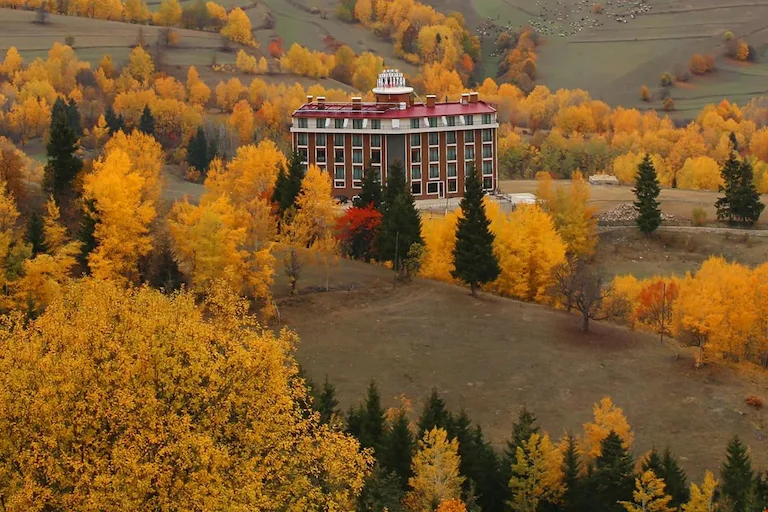Black Forest Hotel Artvin Şavşat Sulanat Mevkii