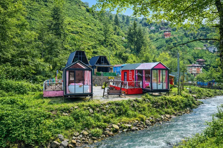 Eça Bungalow Rize Çamlıhemşin Çayırdüzü Mevkii