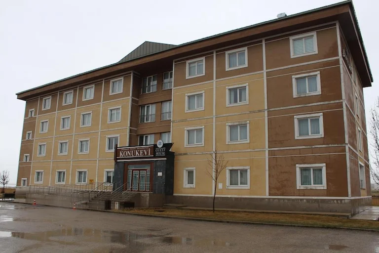 Etü Konukevi Erzurum Yakutiye Ömer Nasuhi Bilmen