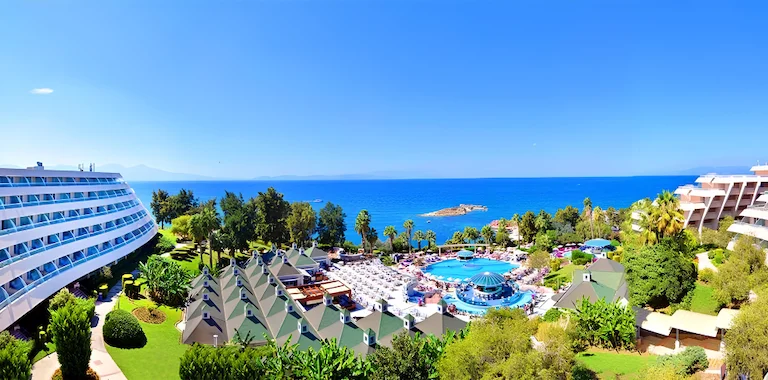 The Grand Blue Sky International Aydın Kuşadası Kadınlar Denizi