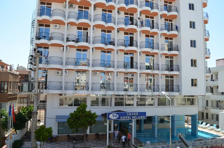 Grand Milano Hotel Balıkesir Ayvalık Sarımsaklı