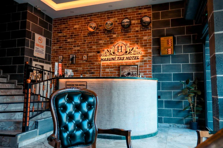 Hasuni Taş Hotel Diyarbakır Sur İnönü Blv.