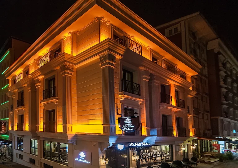 Le Petit Palace Hotel İstanbul Fatih Hoca Paşa