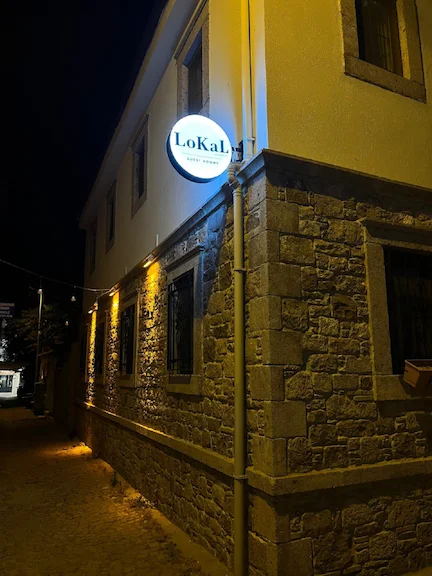 Lokal Ayvalık Guest Rooms Balıkesir Ayvalık Fevzipaşa- Vehbibey Mahallesi