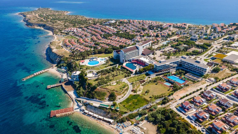 Onlive Hotel İzmir Çeşme Cumhuriyet Mah.