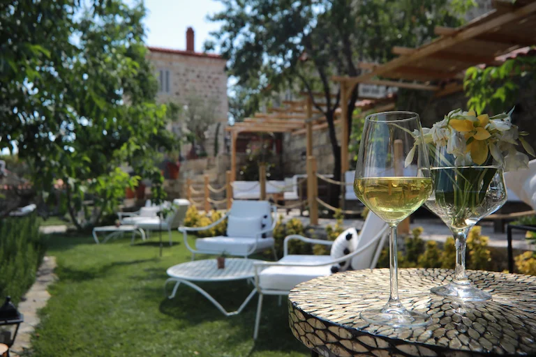 Perlacia Suites Adatepe Kazdağları Çanakkale Ayvacık Küçükkuyu