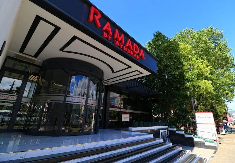 Ramada by Wyndham Vakfıkebir Trabzon Vakfıkebir Çarşı Mahallesi