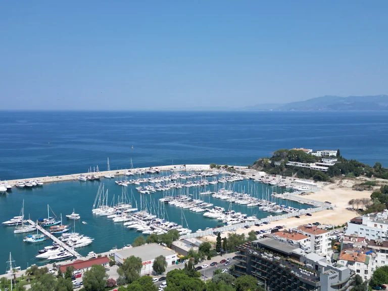 Adella Garden Marina Hotel Aydın Kuşadası Yat Limanı