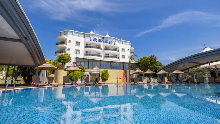 Sisus Marina İzmir Çeşme Dalyan