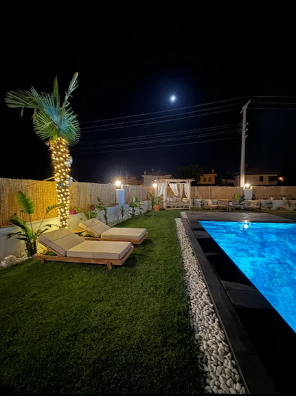 Villa Egella İzmir Dikili Cumhuriyet Mah.
