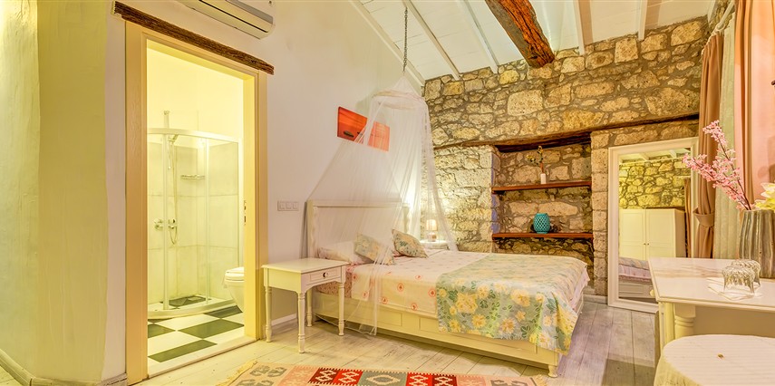 Alaçatı Eski Ev Hotel Özellikleri ve Fiyatları TatilBudur
