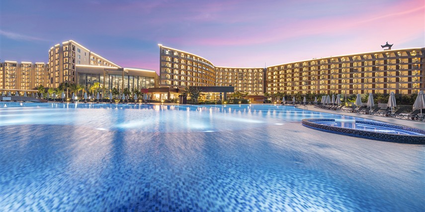 Elexus Hotel Resort Casino Girne Çatalköy 