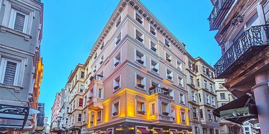 Meroddi Pera Hotel İstanbul Beyoğlu 
