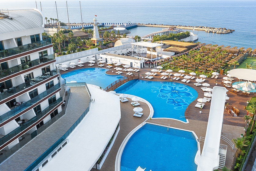 Rubi Platinum Sign Hotel Transfer