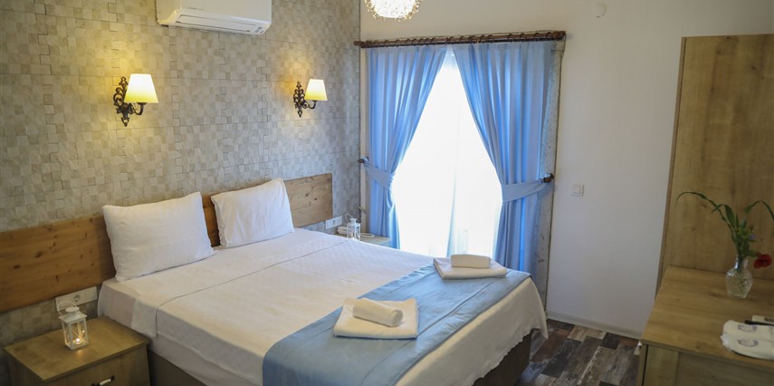 Surya Butik Otel Alaçatı İzmir Çeşme 