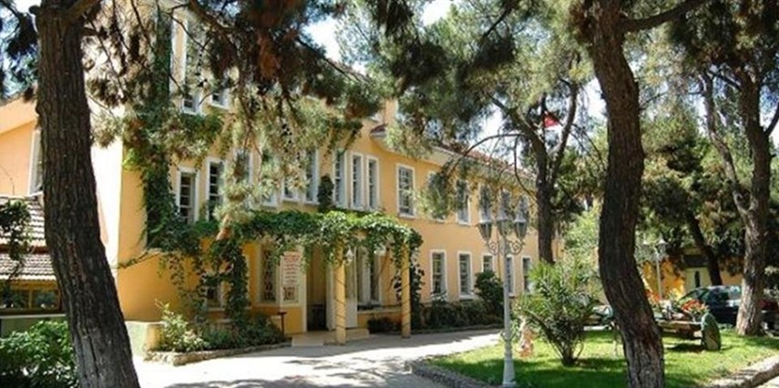 Tarihi Tuzla İçmeler Otel İstanbul Tuzla 