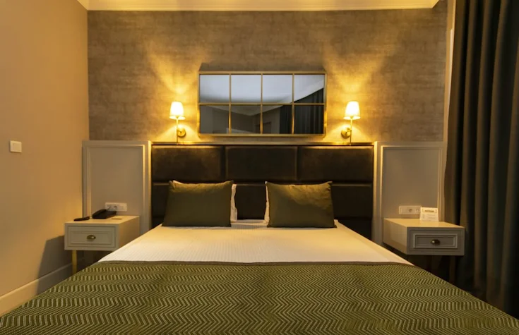 Corner Suite