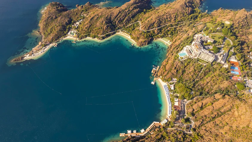 D Maris Bay