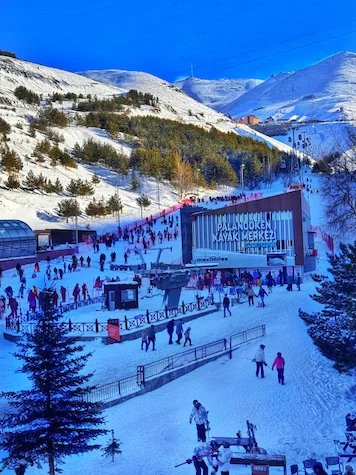 Dedeman Palandöken Ski Lodge