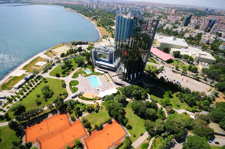 Sheraton İstanbul Ataköy