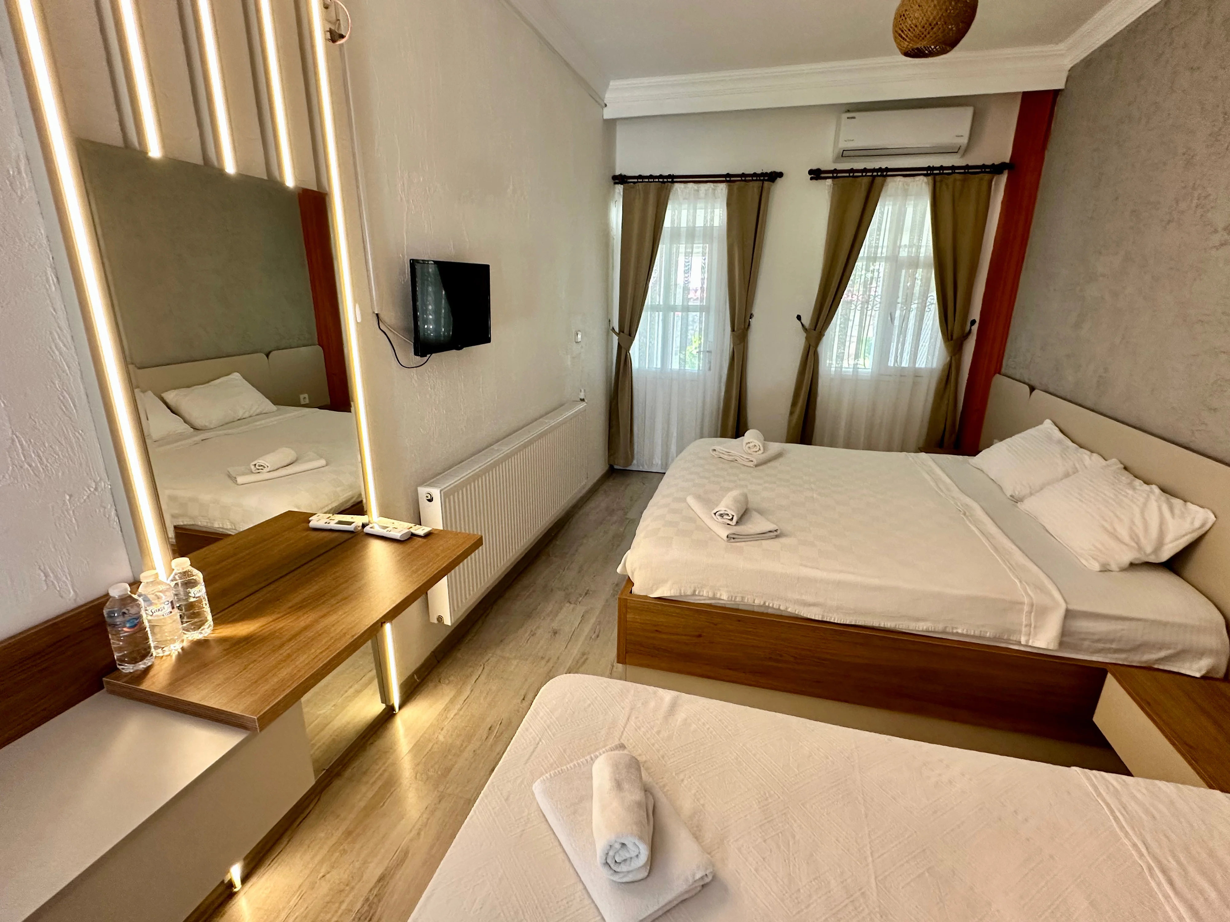 Standard Room (3 Person)