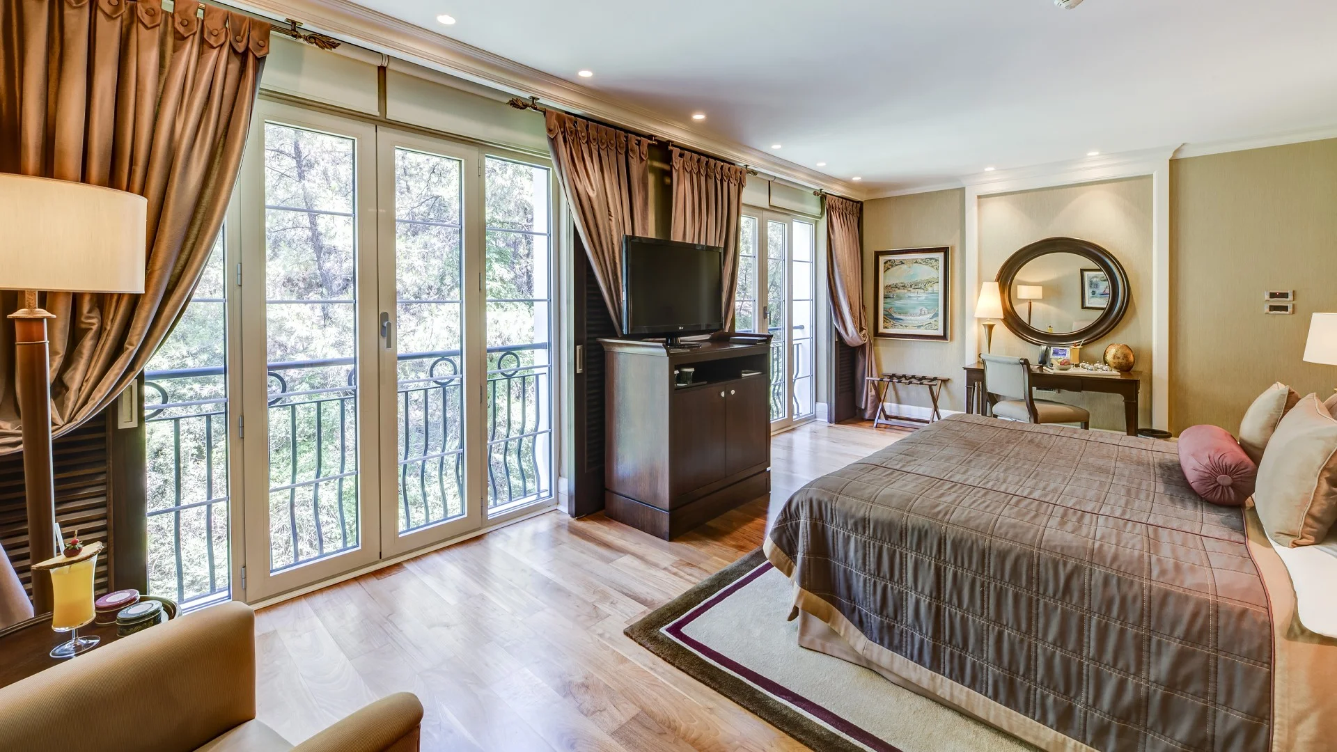 Deluxe Oda, Orman Manzaralı