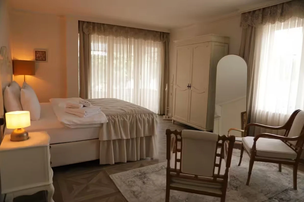 Deluxe Balkonlu Oda, Göl Manzaralı (Balkonlu)