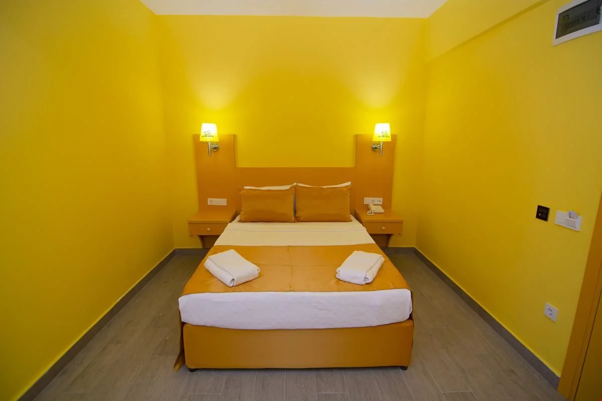 Deluxe Luxury Oda (3 Kişilik)