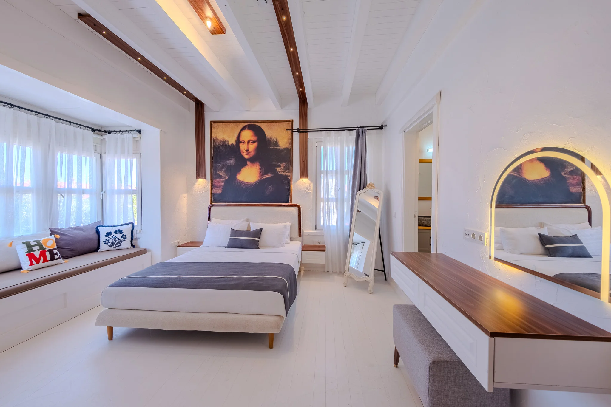 Suite Room