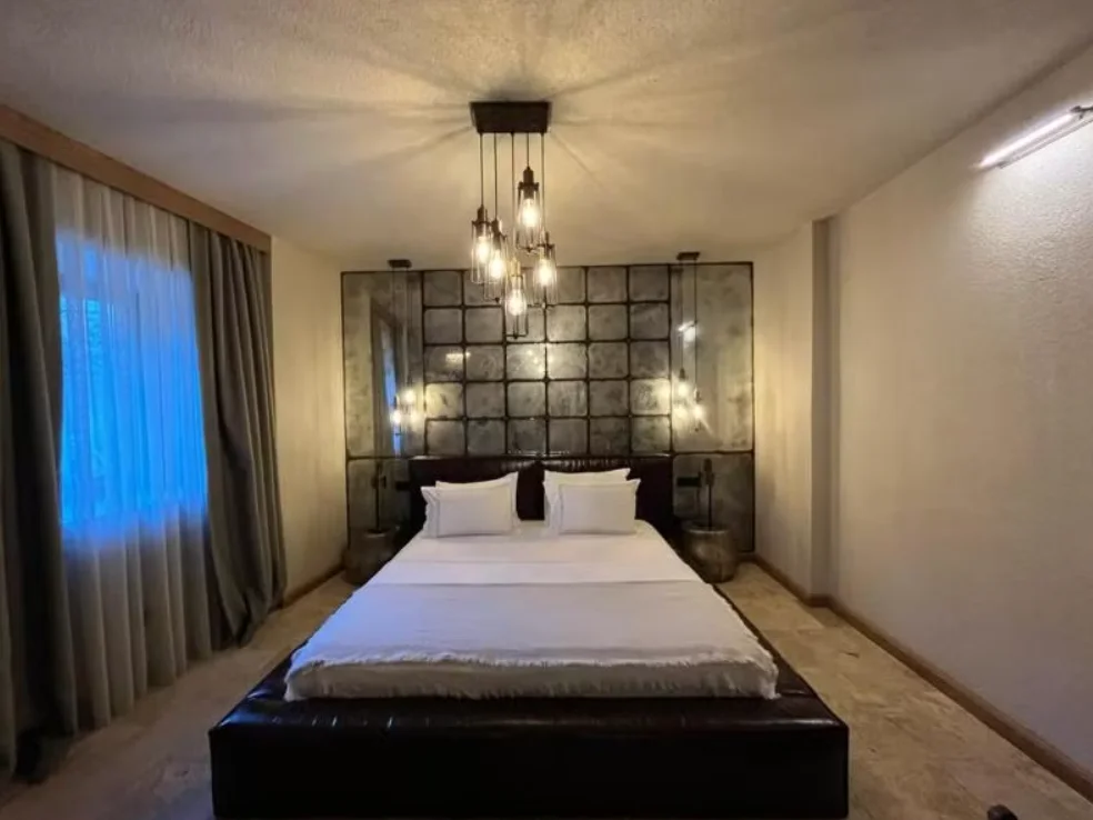 Deluxe Room, Land View