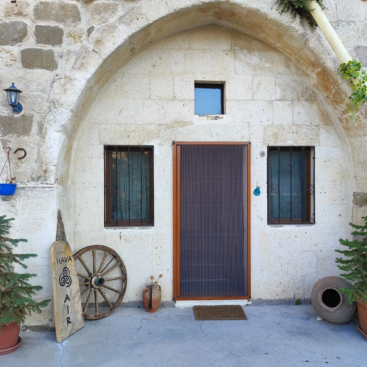 Cave Oda Hava