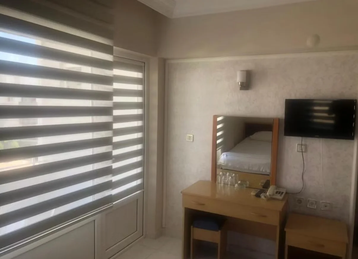 Single Room (1 Person)