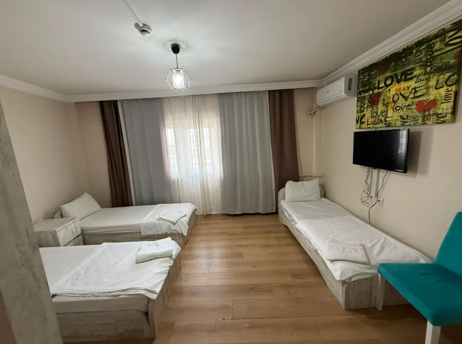 3S Balkonlu Oda