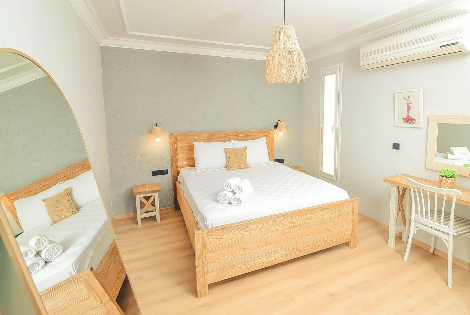 Aile Premium Odası, Havuz Manzaralı (Teraslı)