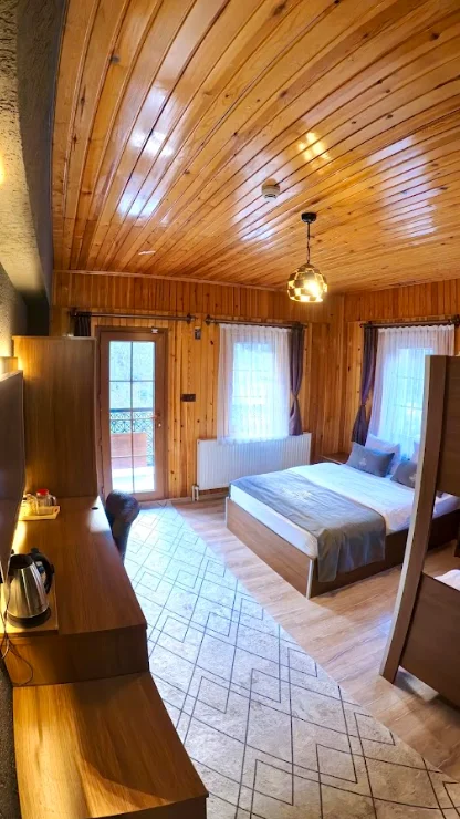 Aile Odası, Dağ Manzaralı