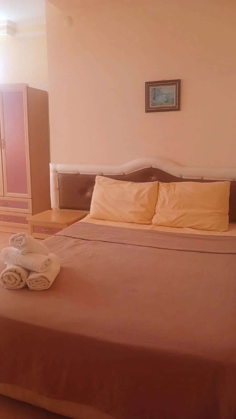 Annex Room